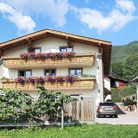 Gaestehaus Zwischenberger Obervellach Exteriör bild