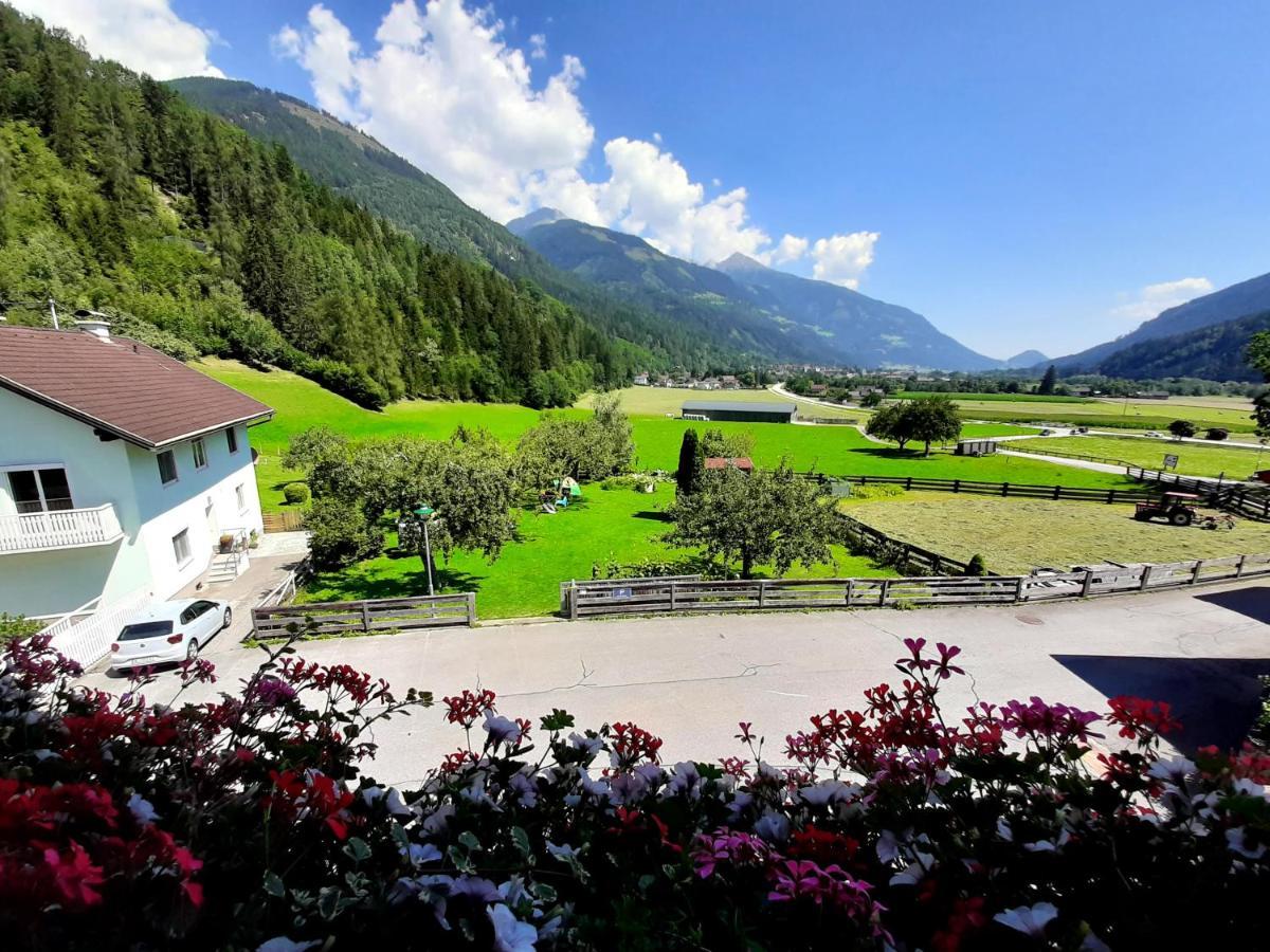 Gastehaus Zwischenberger Lägenhet Obervellach Exteriör bild