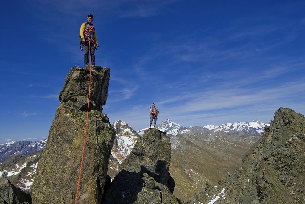 Gastehaus Zwischenberger Lägenhet Obervellach Exteriör bild